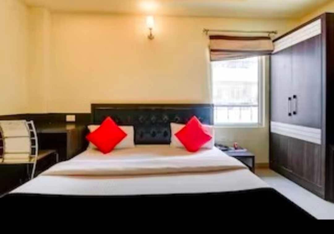 Collection O Hotel Kashi Inn Varanasi Eksteriør bilde